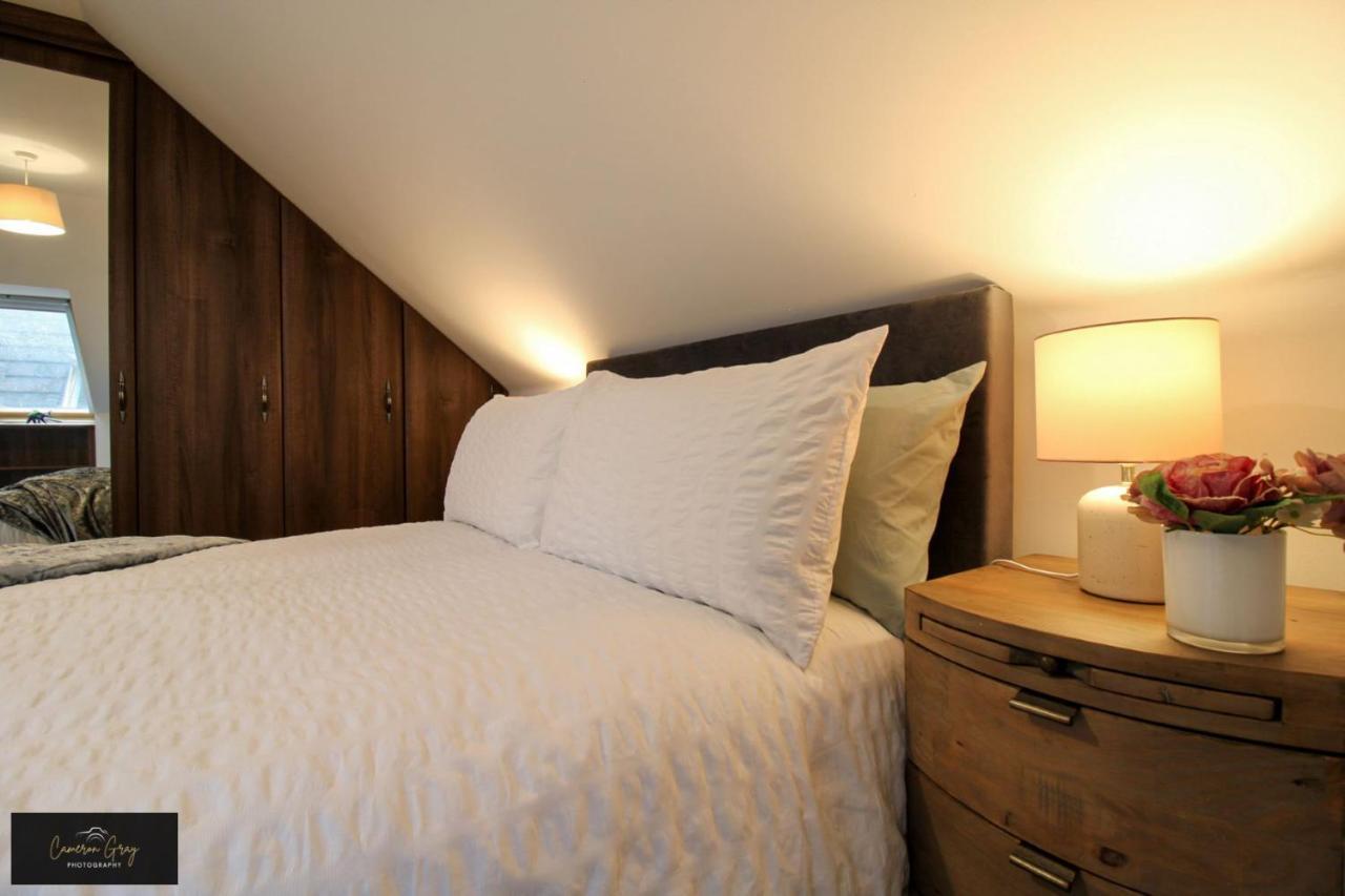 Nice 2 Bed House, Office, Wi-Fi, Free Parking Belfast Exterior photo